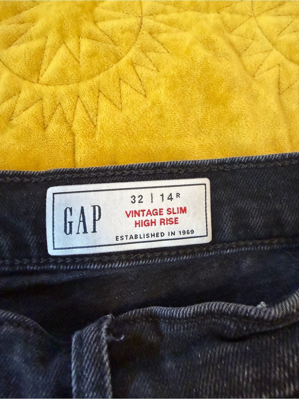 GAP black vintage slim high rise jeans size 14 - Picture 2 of 3